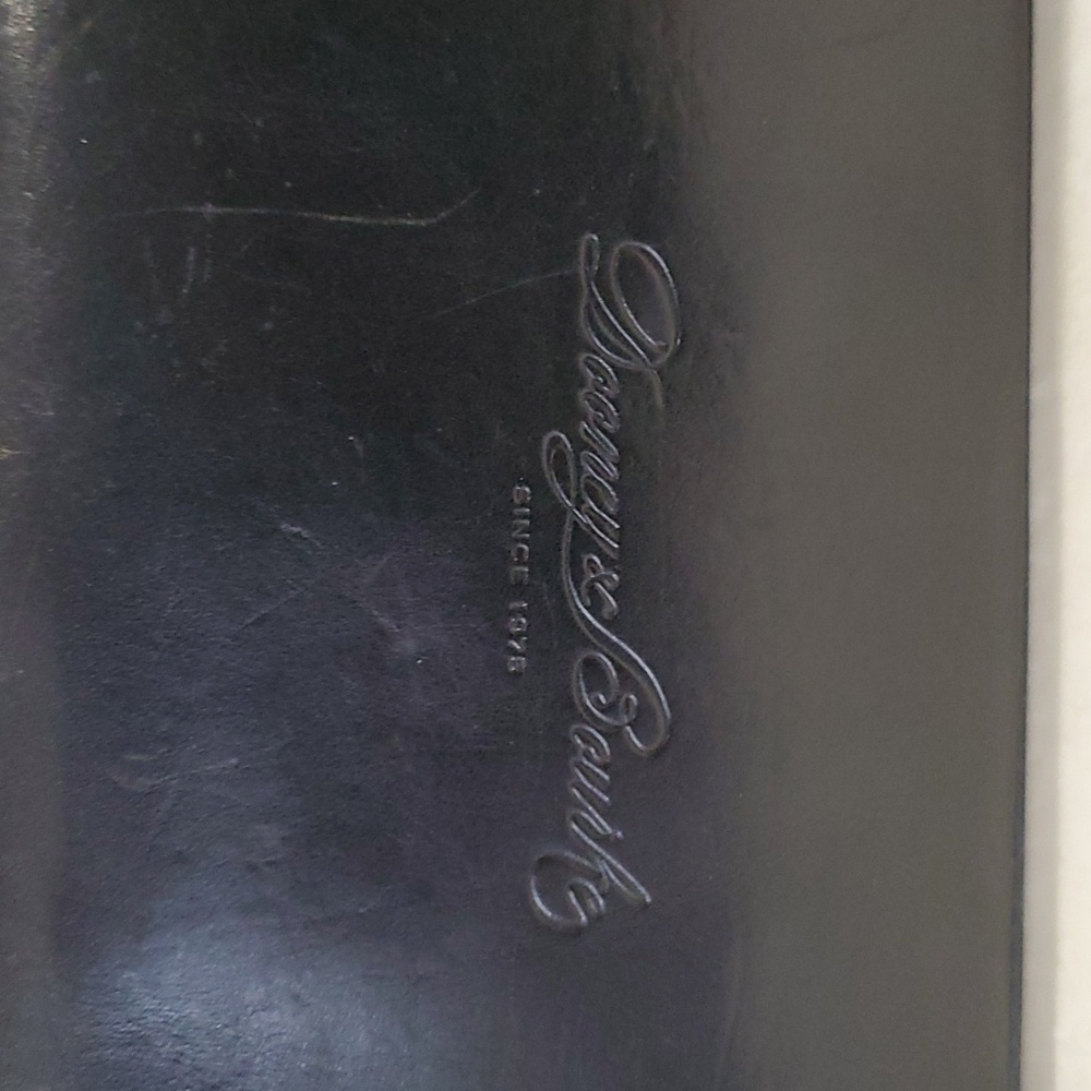 Dooney & Bourke black leather croc embossed shoulder bag - Picture 5 of 15